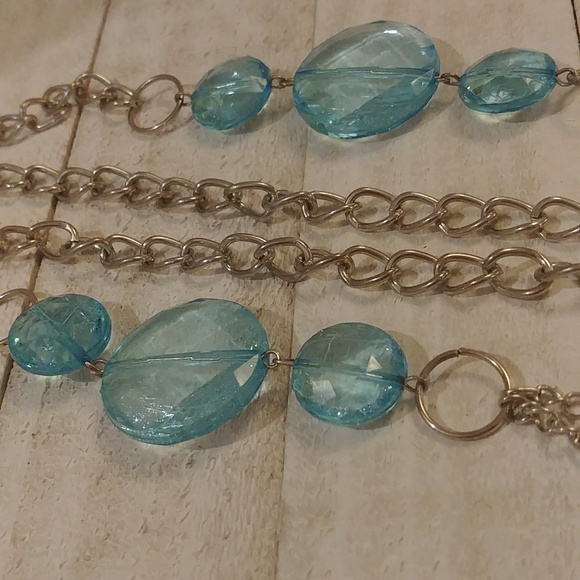 Blue Beaded and Silver Toned Long Costume Jewelry Necklace - Picture 4 of 5